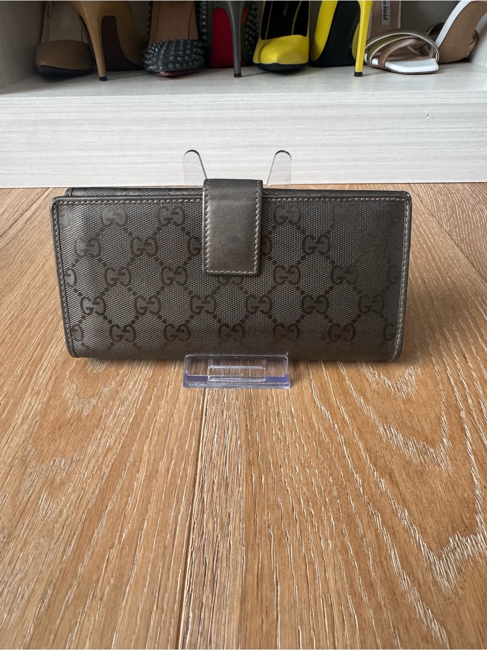 Gucci Metallic Brown GG Continental Wallet with Silver Charm - Picture 2 of 8